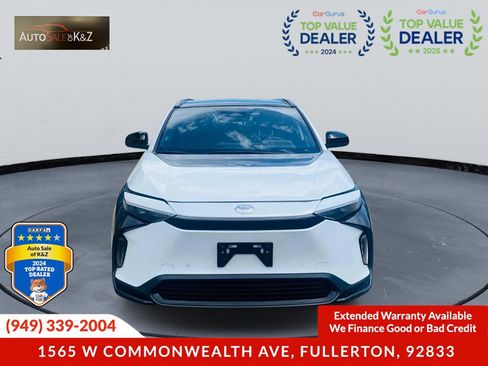 Used 2023 Toyota bZ4X XLE image 3