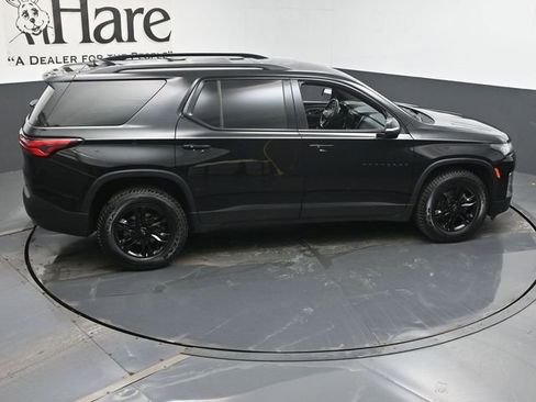 Used 2023 Chevrolet Traverse LT image 39