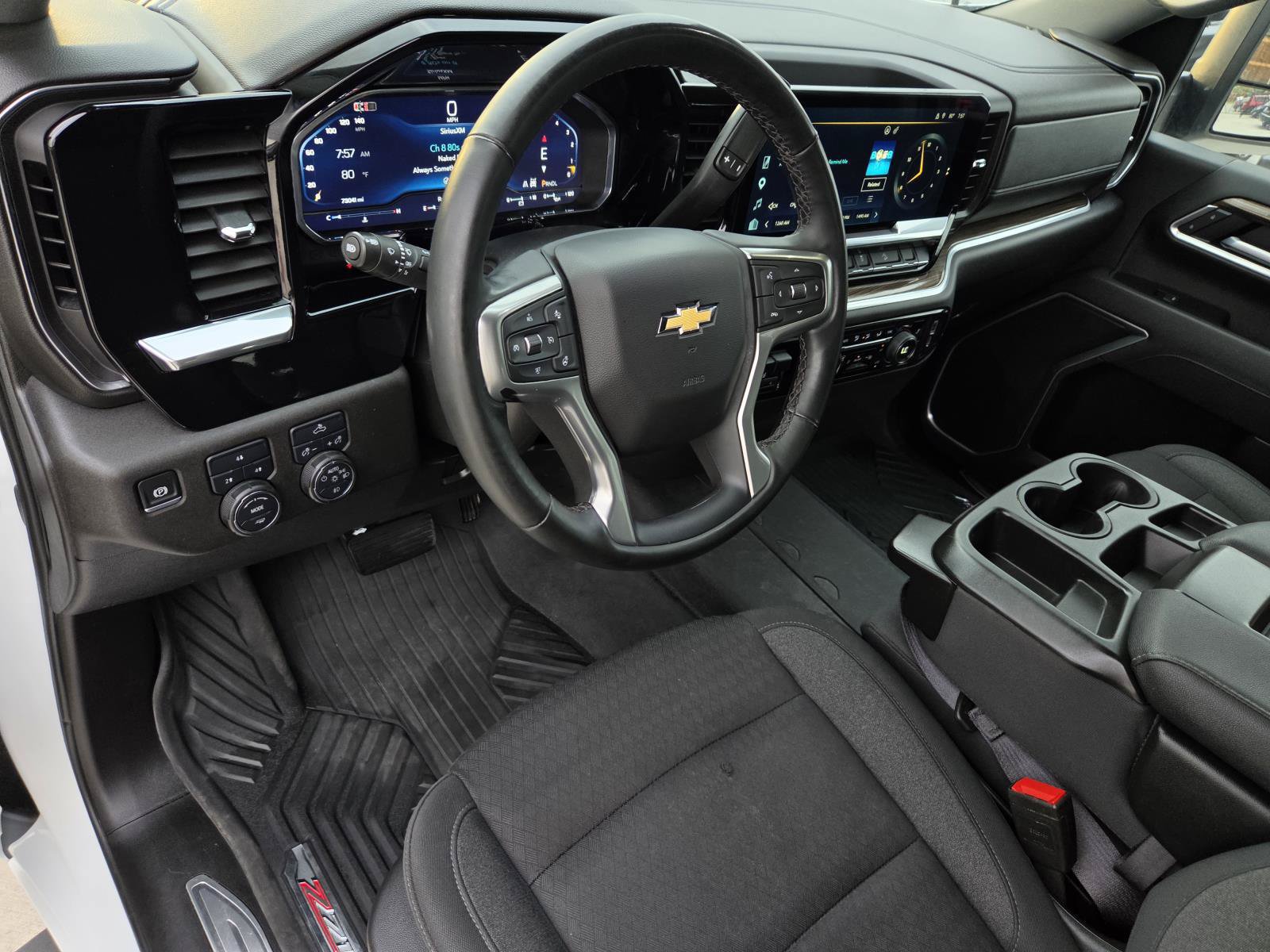 Used 2025 Chevrolet Silverado 2500 LT AWD/4WD image 18