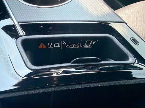 Used 2024 Cadillac Lyriq Sport RWD image 29