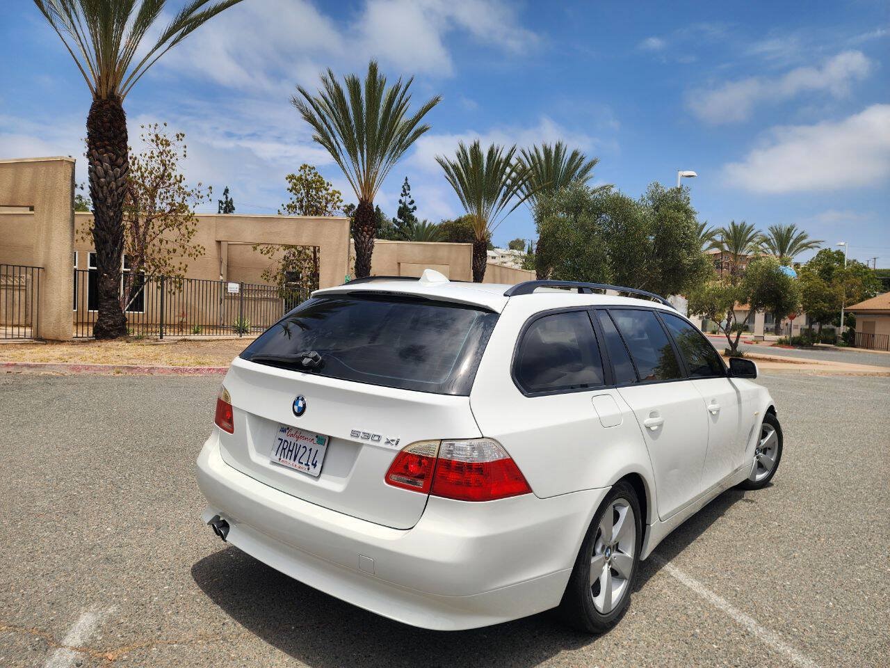 Used 2006 BMW 530xi Wagon AWD/4WD image 6