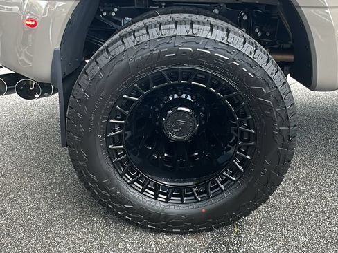 New 2026 Ford F450 Platinum w/ Platinum Plus Package AWD/4WD image 18
