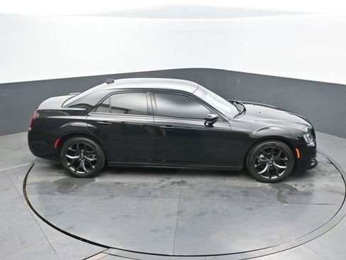 Used 2023 Chrysler 300 Touring L w/ Comfort Group RWD image 51
