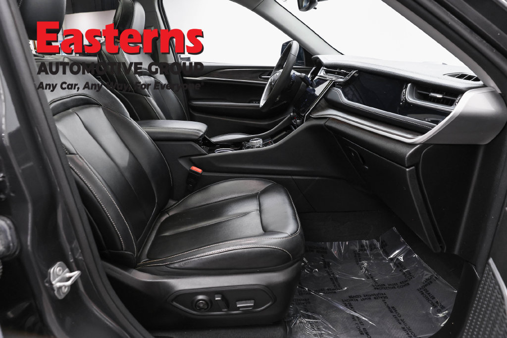 Used 2023 Jeep Grand Cherokee 4WD 4xe image 27