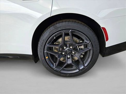 New 2026 Dodge Charger R/T AWD/4WD image 9