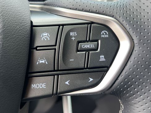 Used 2026 Lexus IS 350 F Sport RWD image 18