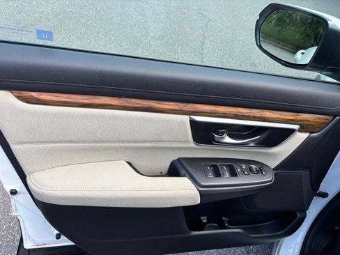 Used 2017 Honda CR-V EX image 12