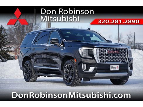 Used 2023 GMC Yukon Denali w/ Max Trailering Package image 1
