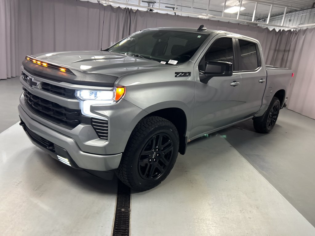 Used 2024 Chevrolet Silverado 1500 RST w/ All Star Edition Plus AWD/4WD image 3