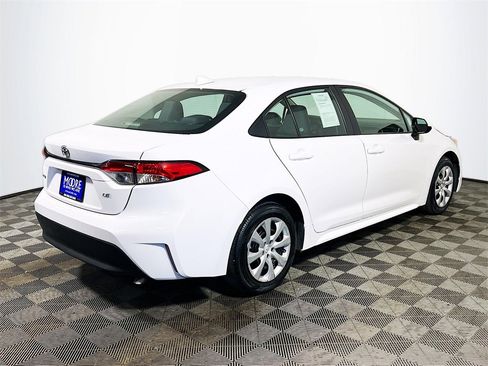 Certified 2024 Toyota Corolla LE image 8