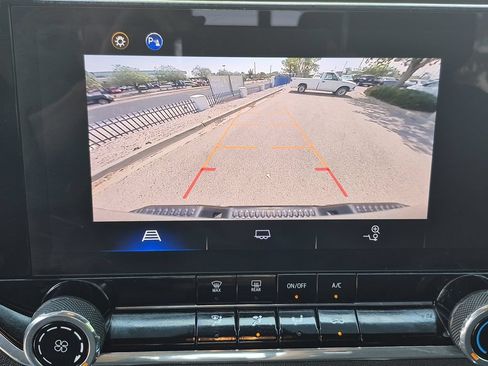 Certified 2024 Chevrolet Colorado Trail Boss w/ Advanced Trailering Package AWD/4WD image 23