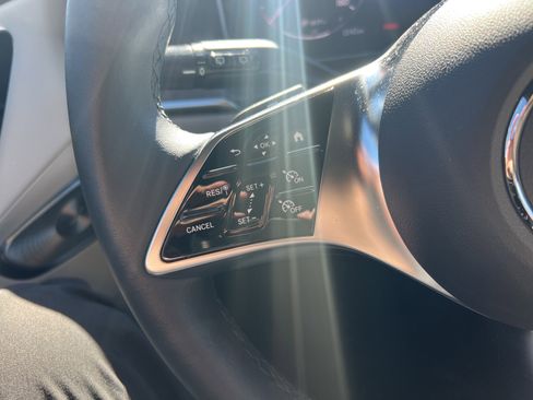 Certified 2025 Mercedes-Benz GLC 300 300 image 19