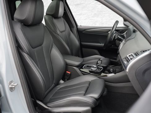 Used 2023 BMW X3 sDrive30i w/ M Sport Package image 25