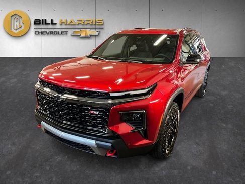 Used 2026 Chevrolet Traverse Z71 w/ Enhanced Driving Package AWD/4WD image 1