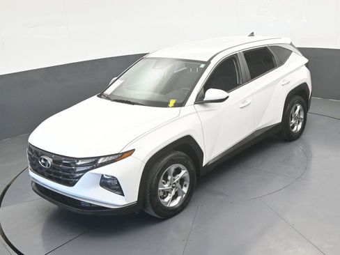 Used 2023 Hyundai Tucson SE image 38