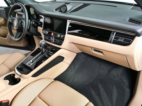 New 2026 Porsche Macan Turbo AWD/4WD image 24