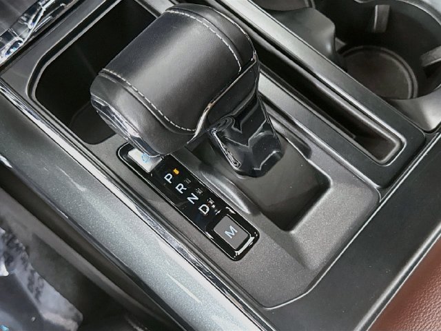 Used 2023 Ford F150 Lariat AWD/4WD image 17