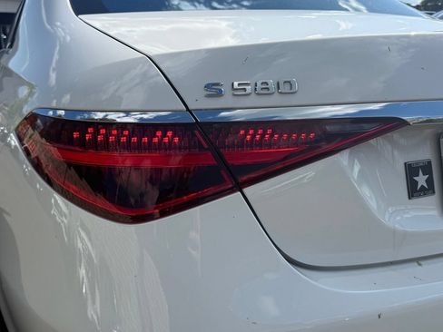Used 2024 Mercedes-Benz S 580 4MATIC Sedan image 14