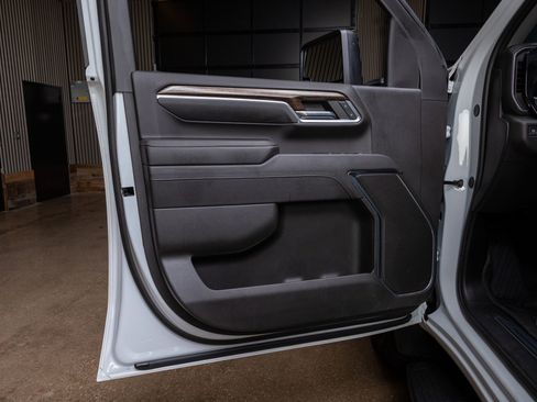 Used 2024 GMC Sierra 3500 SLE w/ SLE Value Package image 35