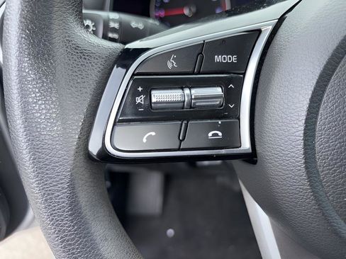 Used 2020 Kia Forte LXS image 17