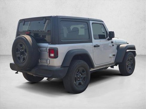 Used 2023 Jeep Wrangler Sport AWD/4WD image 5