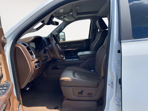 Used 2024 RAM 3500 Limited w/ Safety Group AWD/4WD image 9