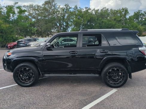 Used 2019 Toyota 4Runner SR5 Premium image 8