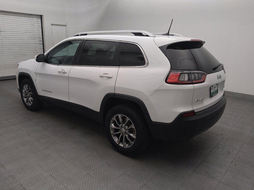 Used 2020 Jeep Cherokee Latitude Plus w/ Comfort/Convenience Group AWD/4WD image 3