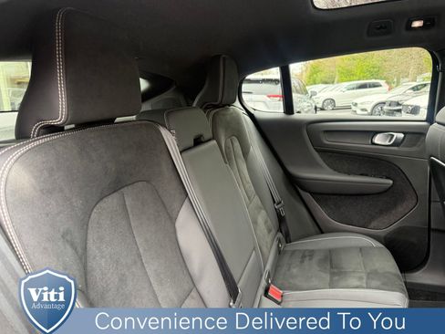 Certified 2023 Volvo C40 P8 Recharge Ultimate AWD/4WD image 28