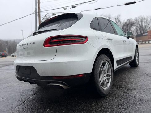 Used 2018 Porsche Macan image 10