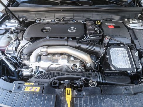 New 2026 Mercedes-Benz GLB 250 4MATIC image 25