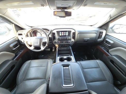 Used 2018 GMC Sierra 1500 SLT w/ SLT Premium Package image 16