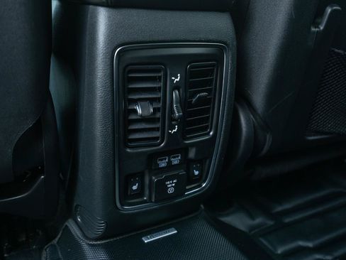Used 2019 Dodge Durango Citadel w/ Technology Group AWD/4WD image 23