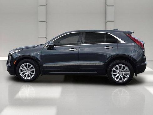 Certified 2020 Cadillac XT4 Luxury FWD image 2