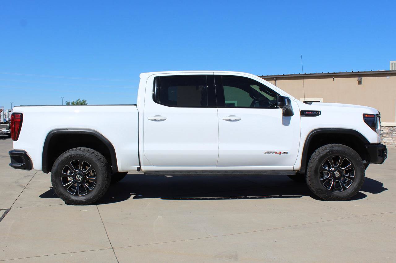 Used 2024 GMC Sierra 1500 AT4X AWD/4WD image 33