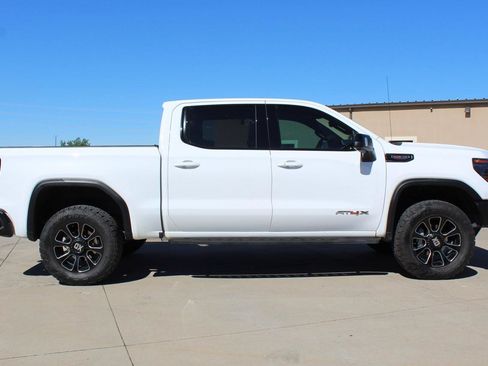 Used 2024 GMC Sierra 1500 AT4X AWD/4WD image 33