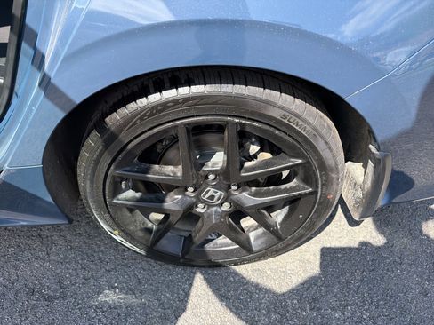 Used 2025 Honda Civic Sport image 10