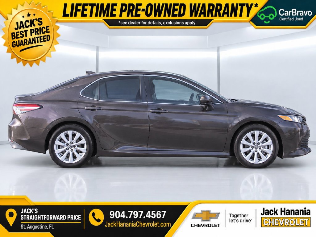 Used 2019 Toyota Camry LE FWD image 8