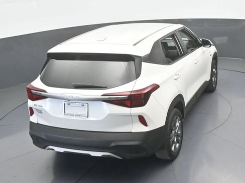 Used 2022 Kia Seltos LX image 43