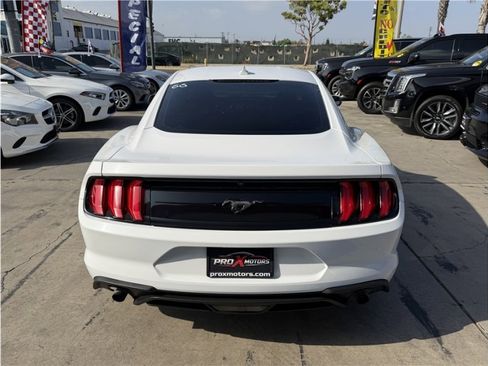 Used 2021 Ford Mustang Coupe RWD image 11