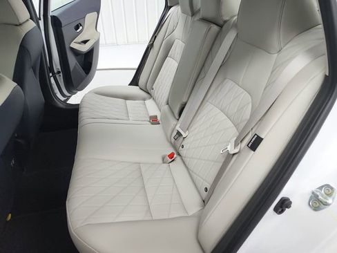 New 2026 Nissan Sentra SL w/ Floor Mat Package image 33