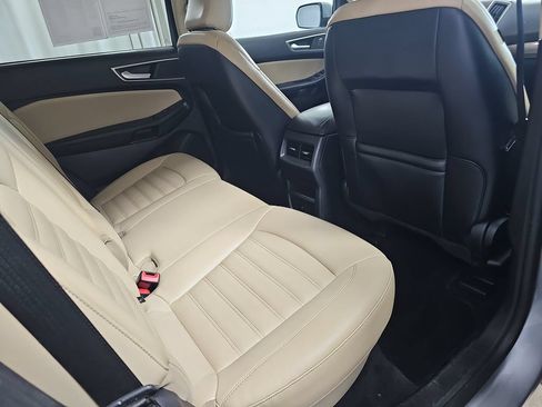 Used 2023 Ford Edge SEL AWD/4WD image 14