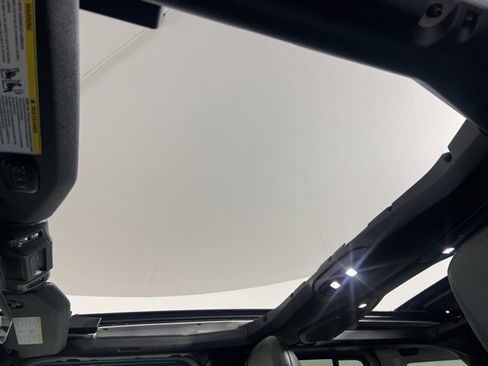 Used 2024 Jeep Wrangler High Altitude image 35