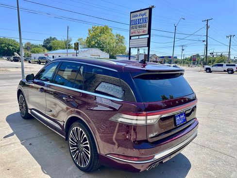 Used 2021 Lincoln Aviator Black Label AWD/4WD image 5