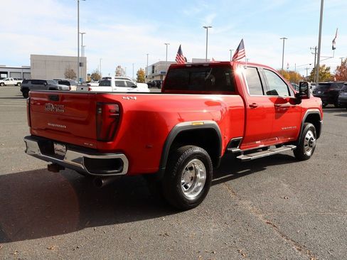 New 2026 GMC Sierra 3500 SLE w/ SLE Value Package image 4