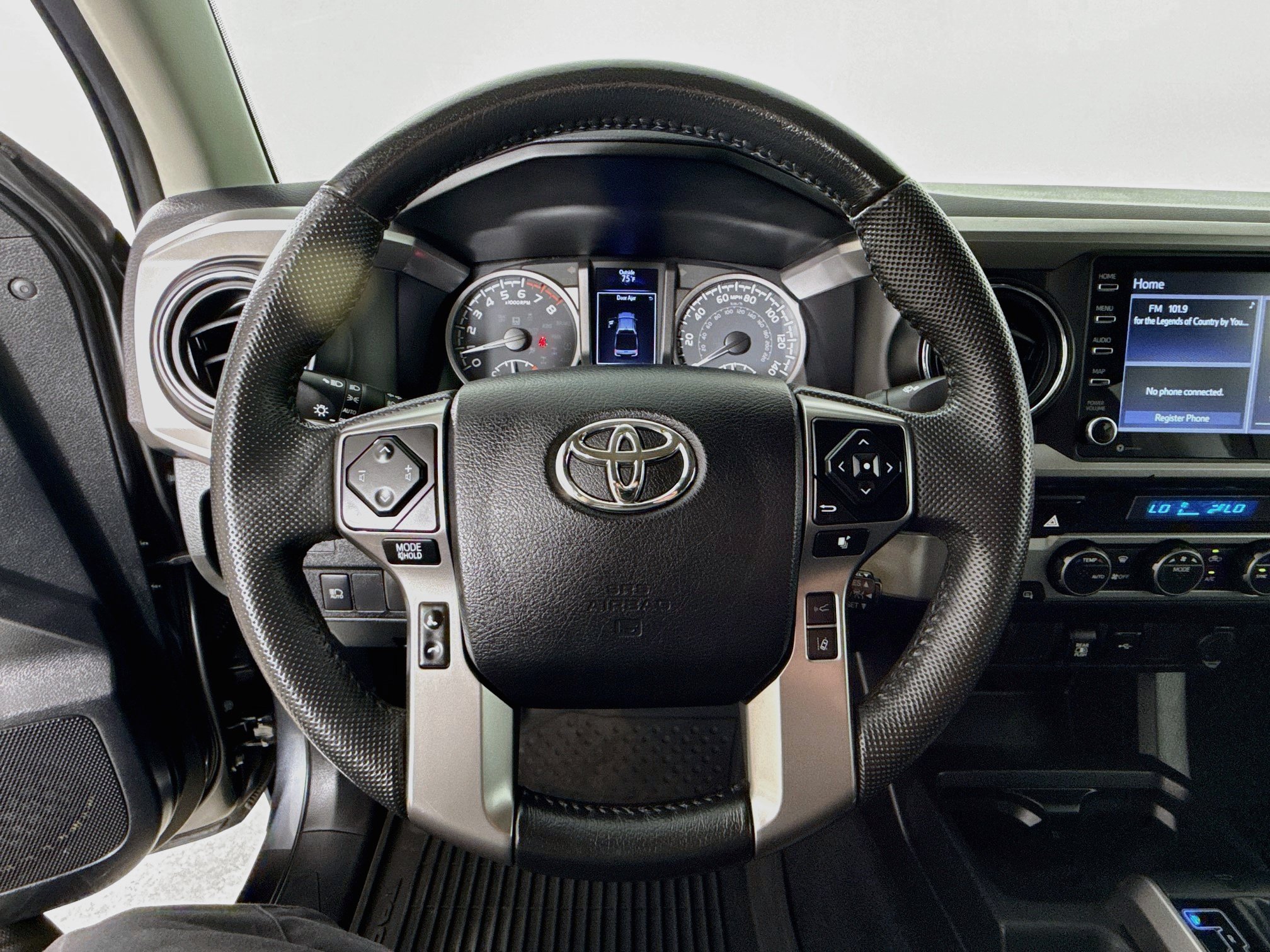 Certified 2022 Toyota Tacoma SR5 RWD image 13