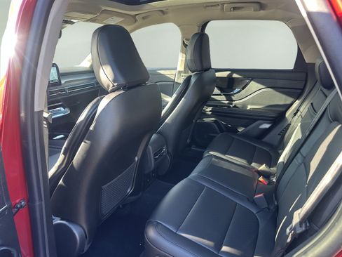 New 2026 Lincoln Corsair Premiere image 10