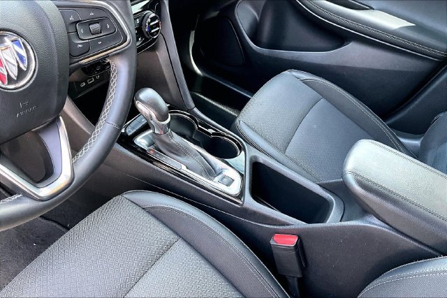 Used 2022 Buick Encore GX Select w/ Advanced Technology Package FWD image 14