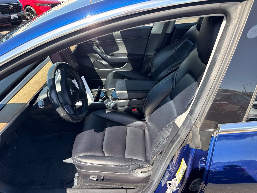 Used 2018 Tesla Model 3 Long Range RWD image 12