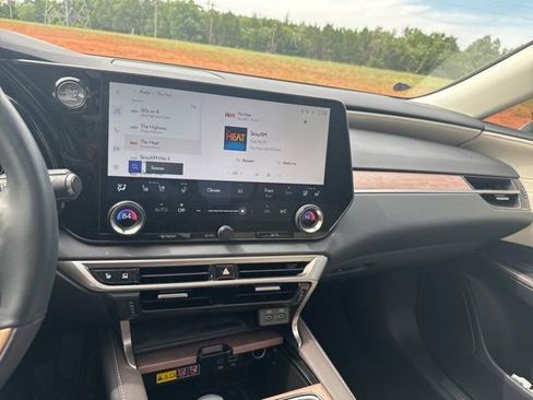 Used 2023 Lexus RX 350 AWD w/ Cold Area Package image 13